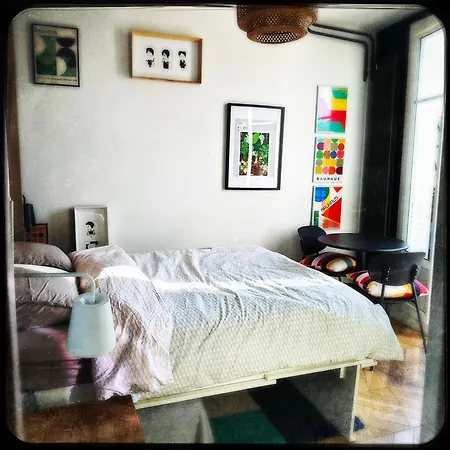 Vue - Quartier Canal Saint-martin * פריז